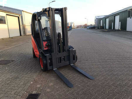 Wózki gazowe 2006  Linde H30T (13)