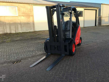 Wózki gazowe 2006  Linde H30T (16)