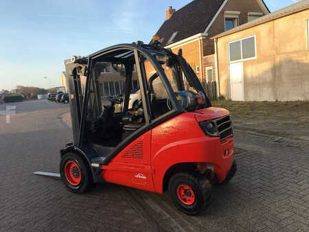 Gázüzemű targoncák 2006  Linde H30T (4)