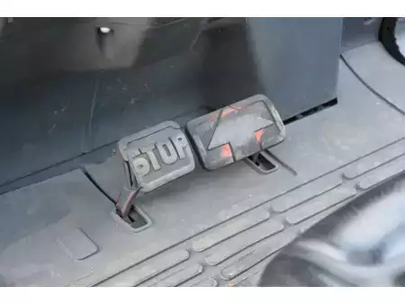Carrelli elettrici 4 ruote 1993  Linde E35P (22)