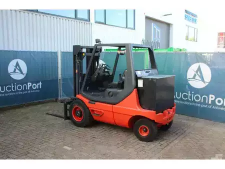 Carrelli elettrici 4 ruote 1993  Linde E35P (3)