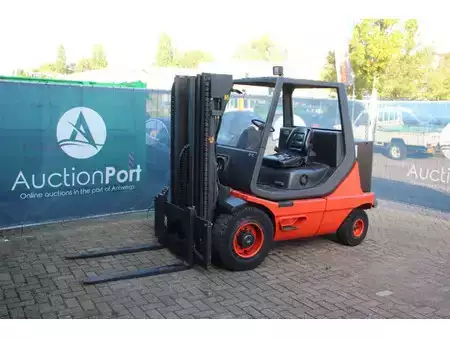 Carrelli elettrici 4 ruote 1993  Linde E35P (8)