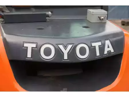 Carrelli elevatori diesel 2020  Toyota 02-8FDF30 (21)