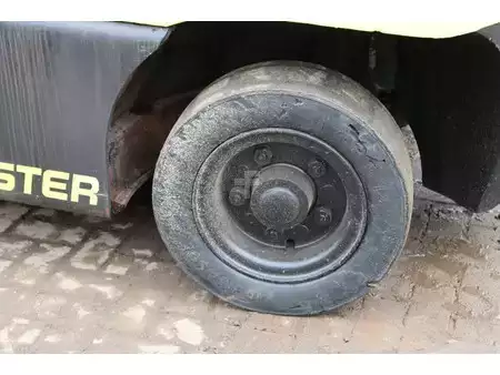 Dieselový VZV - Hyster H80E (17)
