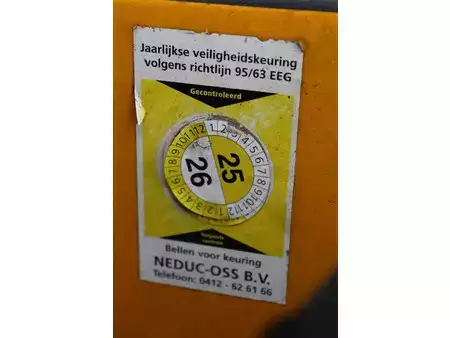 Elektromos 4 kerekű 2004  Jungheinrich EFG 320 (14)