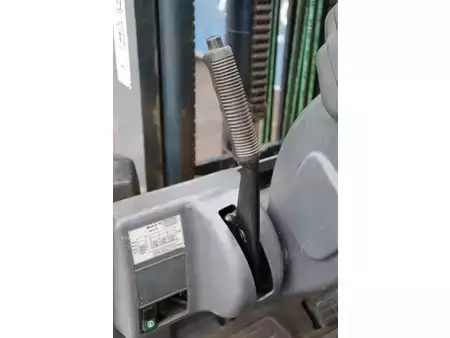 Elektromos 4 kerekű 2004  Jungheinrich EFG 320 (27)