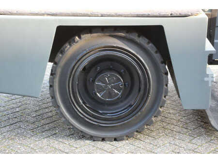 Kylkitrukki 1994  Baumann AS 40 12 45 (10)