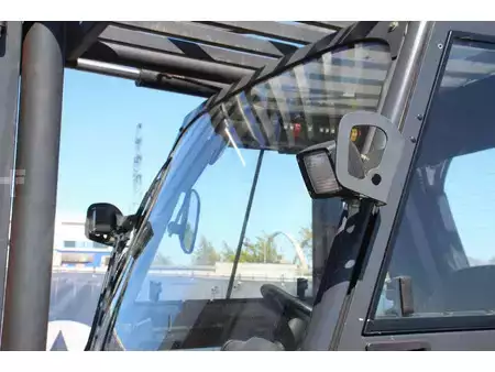 Diesel Forklifts 2011  Linde H60D-01 (14)