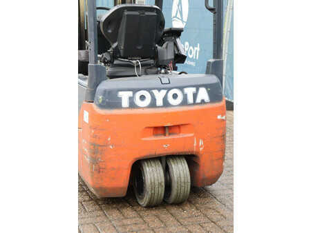 Elektromos 4 kerekű 2021  Toyota 8FBE18T (18)