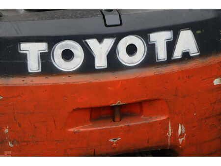 Elektromos 4 kerekű 2021  Toyota 8FBE18T (19)