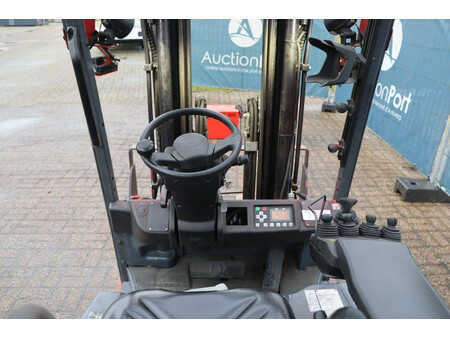 Elektromos 4 kerekű 2021  Toyota 8FBE18T (20)