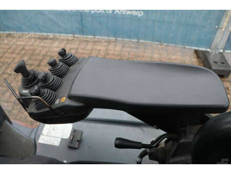 Elektromos 4 kerekű 2021  Toyota 8FBE18T (27)