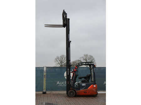 Elektromos 4 kerekű 2021  Toyota 8FBE18T (35)