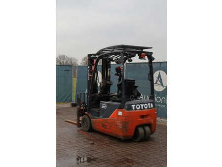 Elektromos 4 kerekű 2021  Toyota 8FBE18T (4)