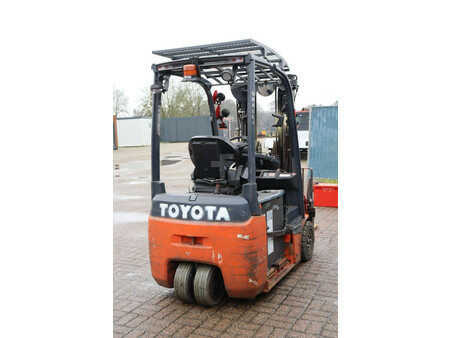 Elektromos 4 kerekű 2021  Toyota 8FBE18T (6)