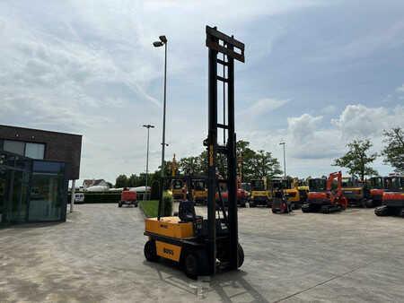 Dieseltruck 1991  Boss MH40D/4B-3 (32)