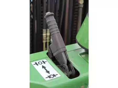 Eléctrica de 4 ruedas 2008  Artison FB 25 (24)