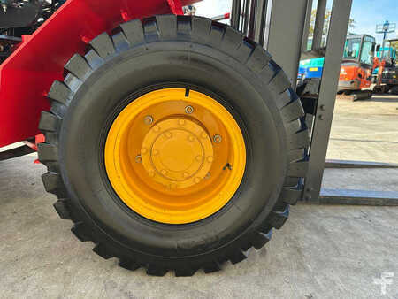 Empilhador todo-terreno 2025  [div] RTF-3500 (18)