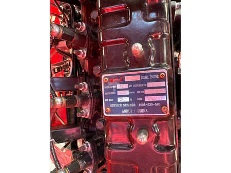 Empilhador todo-terreno 2025  [div] RTF-3500 (22)