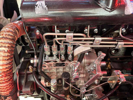 Empilhador todo-terreno 2025  [div] RTF-3500 (24)