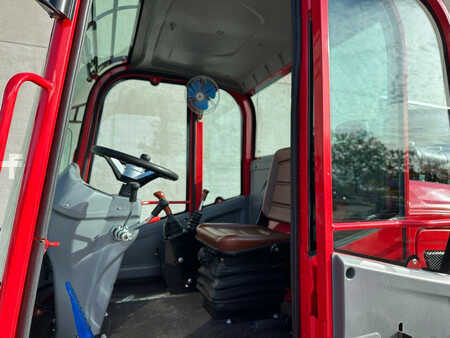 Empilhador todo-terreno 2025  [div] RTF-3500 (27)