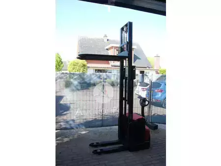 Stacker pedestre 2017  Toyota SWE120 (19)