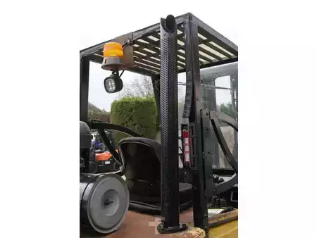 Carretilla elevadora diésel 1998  Yale GDP30TF (21)