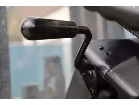 Carretilla elevadora diésel 1998  Yale GDP30TF (29)