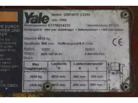 Carretilla elevadora diésel 1998  Yale GDP30TF (36)