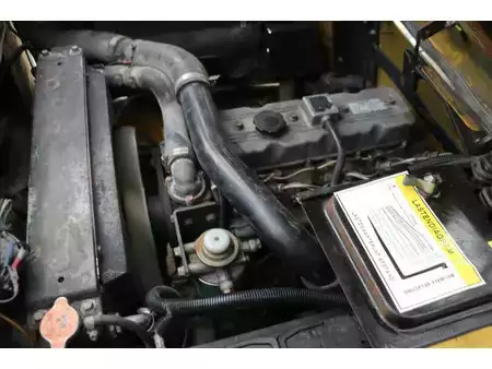 Carretilla elevadora diésel 1998  Yale GDP30TF (37)