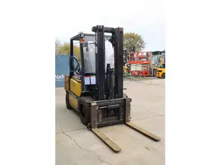 Carretilla elevadora diésel 1998  Yale GDP30TF (7)