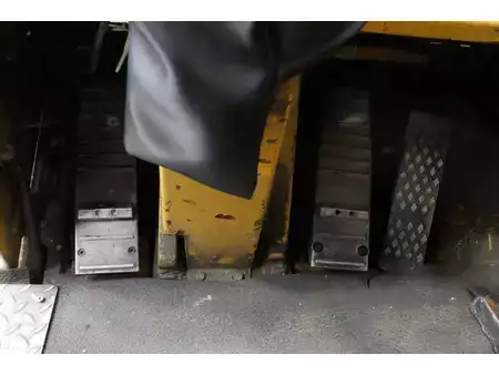 LPG heftrucks 2000  Royal T400C (25)