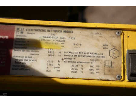 Elektro čtyřkolový VZV 1992  Hyster J2.50XL (19)