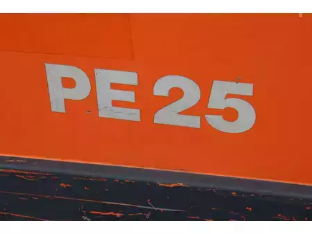 Elektromos 4 kerekű 1998  Mic PE 25 MP MK VI A-1 (16)