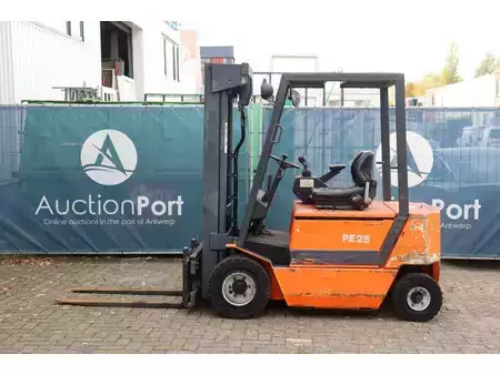 Elektromos 4 kerekű 1998  Mic PE 25 MP MK VI A-1 (2)