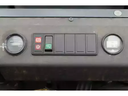 Elektromos 4 kerekű 1998  Mic PE 25 MP MK VI A-1 (25)