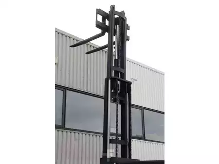 Elektromos 4 kerekű 1998  Mic PE 25 MP MK VI A-1 (31)