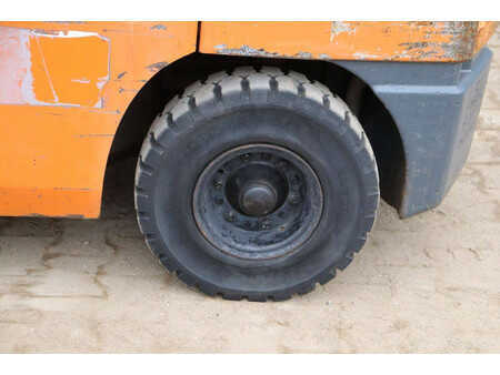 Carrelli elevatori diesel 2012  Toyota 52-8FDJF35 (14)