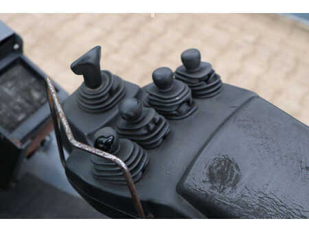 Carrelli elevatori diesel 2012  Toyota 52-8FDJF35 (32)