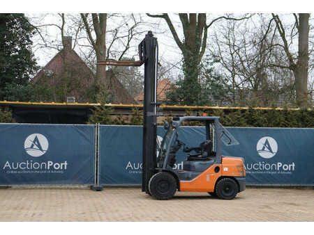 Carrelli elevatori diesel 2012  Toyota 52-8FDJF35 (36)