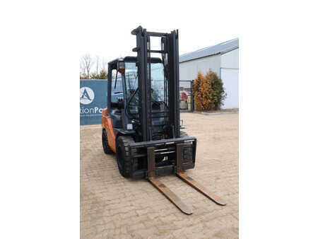 Carrelli elevatori diesel 2012  Toyota 52-8FDJF35 (7)