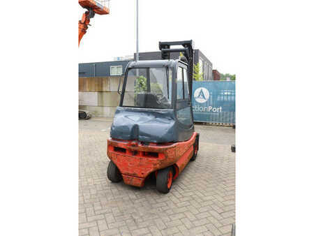 Electric - 4 wheels 2000  Linde E25-02 (6)