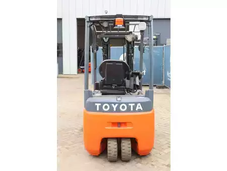 Elektro čtyřkolový VZV 2018  Toyota 8FBE20T (5)