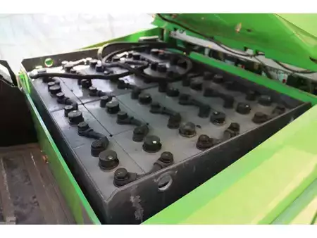 Chariots électriques à 4 roues 2017  Cesab B316 (29)
