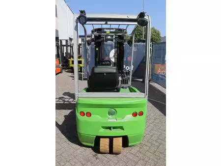 Chariots électriques à 4 roues 2017  Cesab B316 (5)