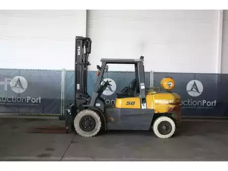 LPG VZV 2013  TCM FG50T9 (2)