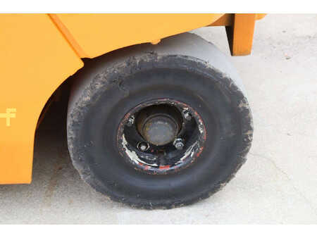 Elektro 4 Rad 1993  Still R 60-25 (16)