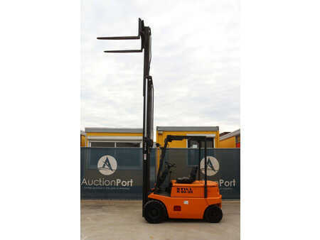 Elektro 4 Rad 1993  Still R 60-25 (36)