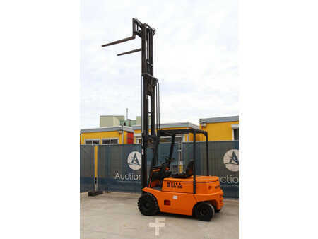 Elektro 4 Rad 1993  Still R 60-25 (37)