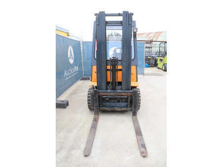 Elektro 4 Rad 1993  Still R 60-25 (8)